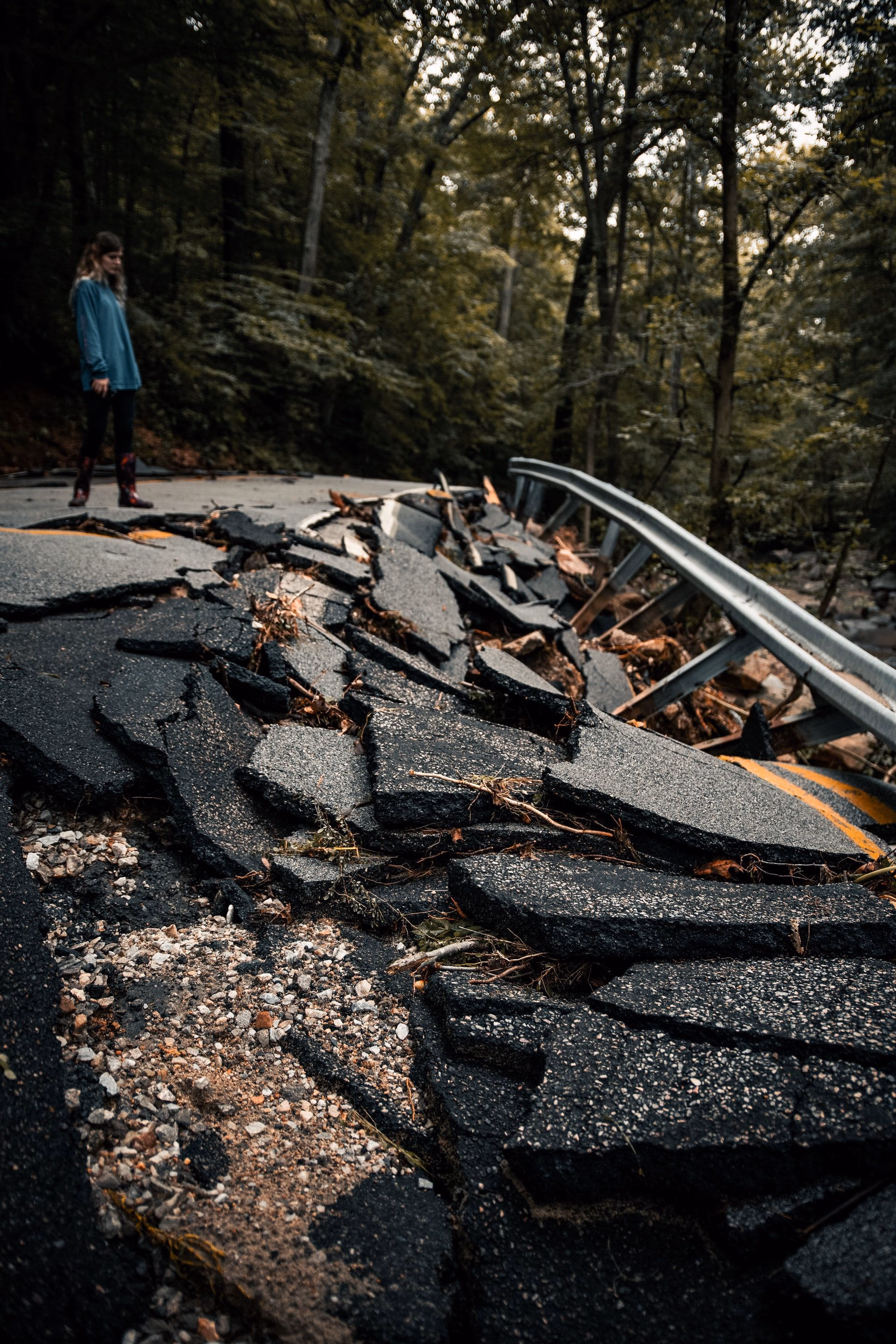Auf dem Boden der Tatsachen Foto: Colin Lloyd/unsplash .