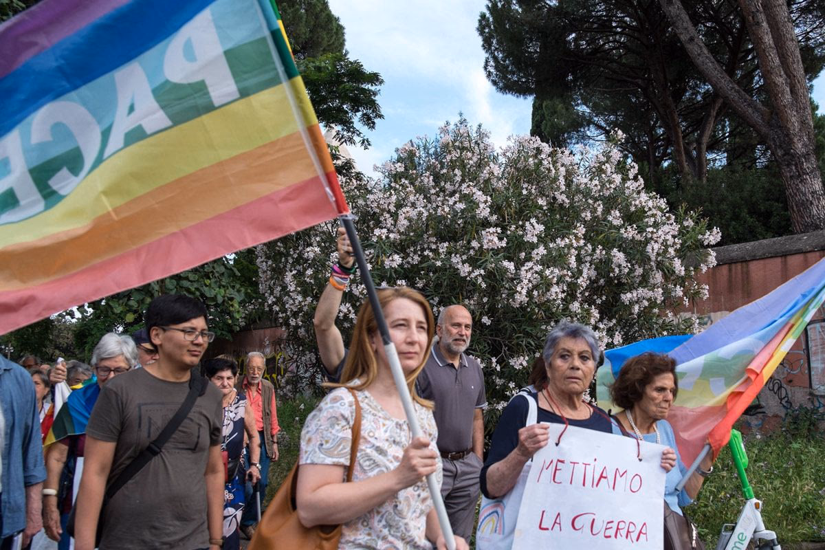 Demonstration in Rom für einen sofortigen Stopp der russischen Invasion und eine internationale Friedenskonferenz.